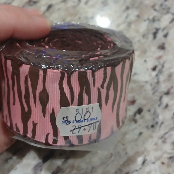 RIBBON All sizes/colors/ patterns/fabrics, 70-100 rolls Holiday/Bows/Scrapbook - Picture 8 of 14